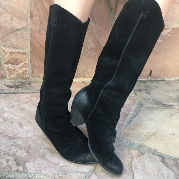 Black tall knee soft suede leather heeled slouchy - Picture 8 of 12